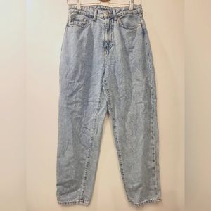 H&M stone wash jeans size 6